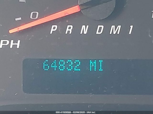 1GCWGAFP8K1335472 Chevrolet Express 2500 Work Van