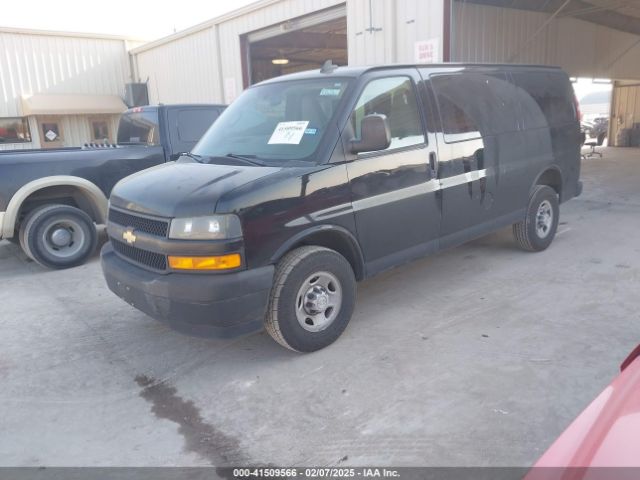 1GCWGAFP8K1335472 Chevrolet Express 2500 Work Van