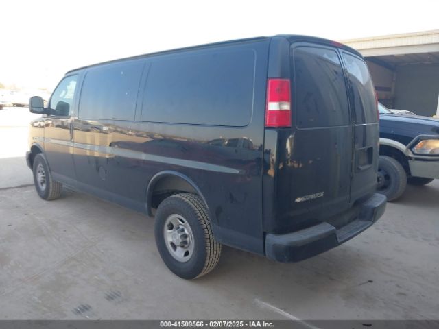 1GCWGAFP8K1335472 Chevrolet Express 2500 Work Van