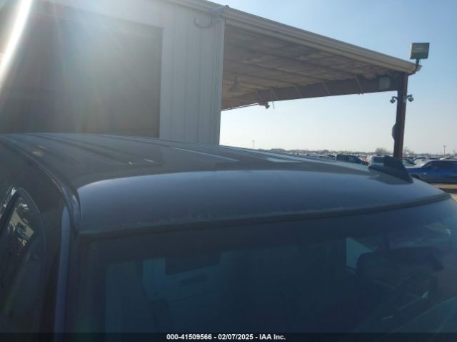1GCWGAFP8K1335472 Chevrolet Express 2500 Work Van