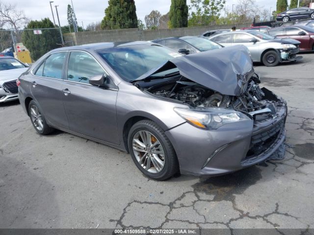 4T1BF1FKXFU001854 Toyota CAMRY SE
