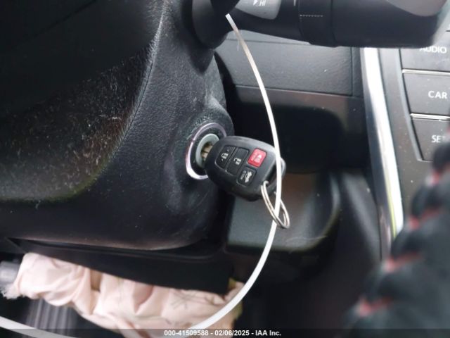 4T1BF1FKXFU001854 Toyota CAMRY SE