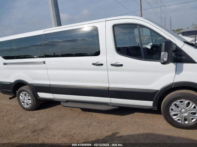 Ford Transit-350 Passenger Van Xl 2022 1FBAX2Y85NKA67506 Image 13