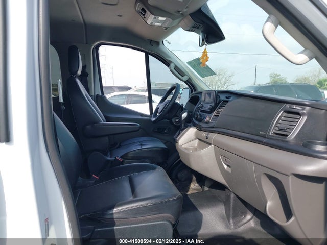 Ford Transit-350 Passenger Van Xl 2022 1FBAX2Y85NKA67506 Image 5
