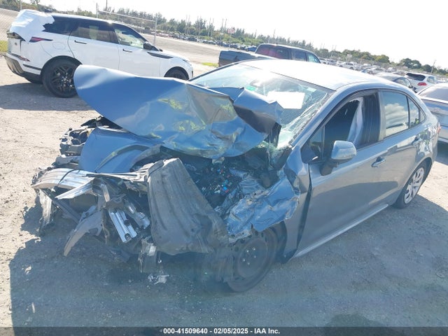 Toyota COROLLA LE 2021 JTDEPMAE8MJ147248 Image 2