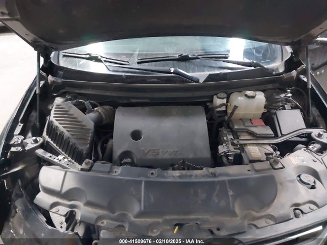 1GNEVGKW4LJ307047 Chevrolet Traverse Awd Lt Cloth