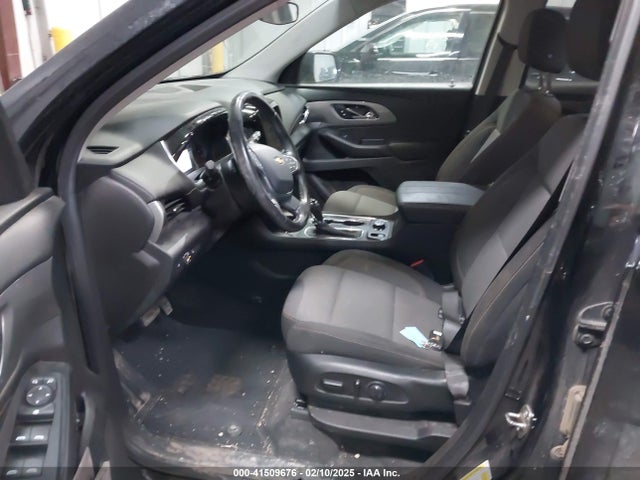 1GNEVGKW4LJ307047 Chevrolet Traverse Awd Lt Cloth
