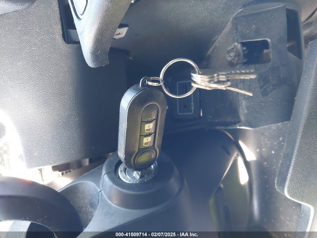RAM Promaster 3500 Cab Low Roof 2021 3C7WRVEG3ME550716 Image 11
