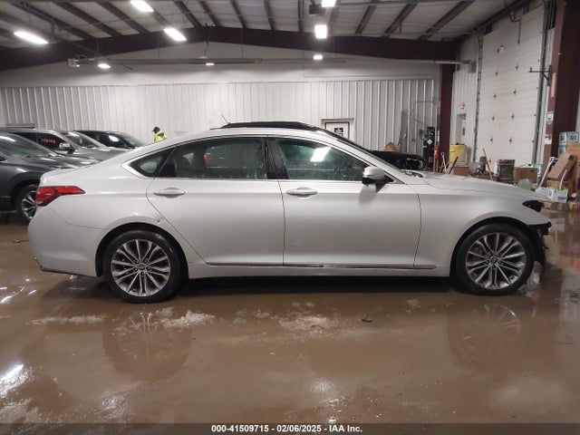 Hyundai Genesis 3.8 2016 KMHGN4JE3GU115885 Image 13