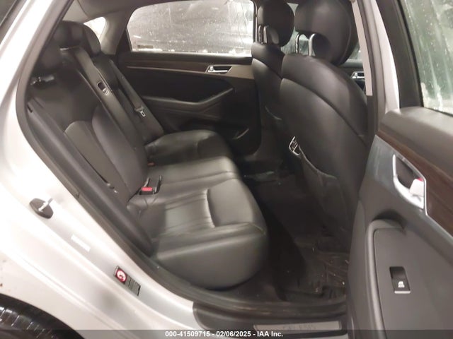 Hyundai Genesis 3.8 2016 KMHGN4JE3GU115885 Image 8