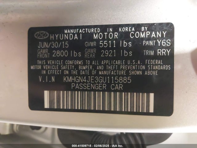 Hyundai Genesis 3.8 2016 KMHGN4JE3GU115885 Image 9