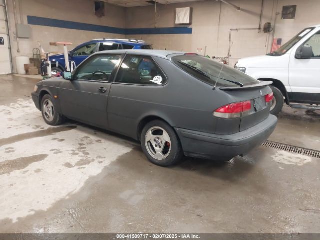 1999 SAAB 9-3 YS3DD38N2X2053314 Photo 2