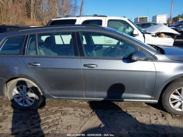 3VWC17AU4GM521893 Volkswagen Golf Sportwagen Tsi S 4-door