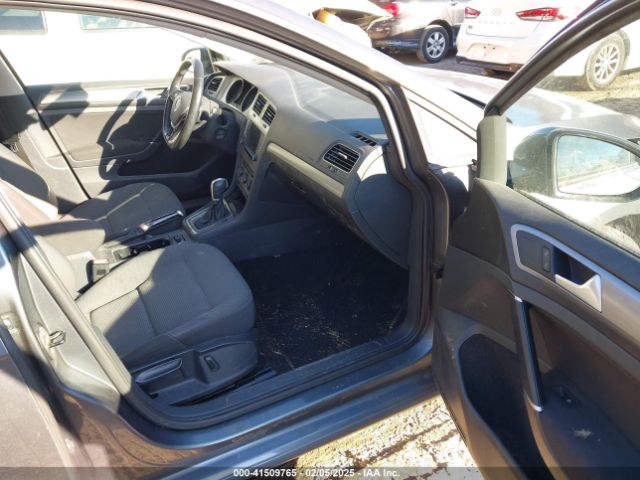 3VWC17AU4GM521893 Volkswagen Golf Sportwagen Tsi S 4-door