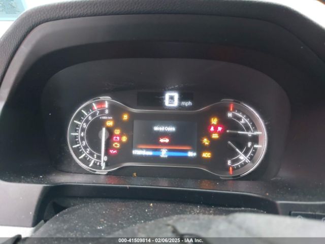 5FNYF6H9XJB000050 Honda Pilot Touring