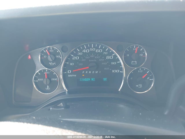 1GAZGPFG4K1221865 Chevrolet Express 3500 Lt