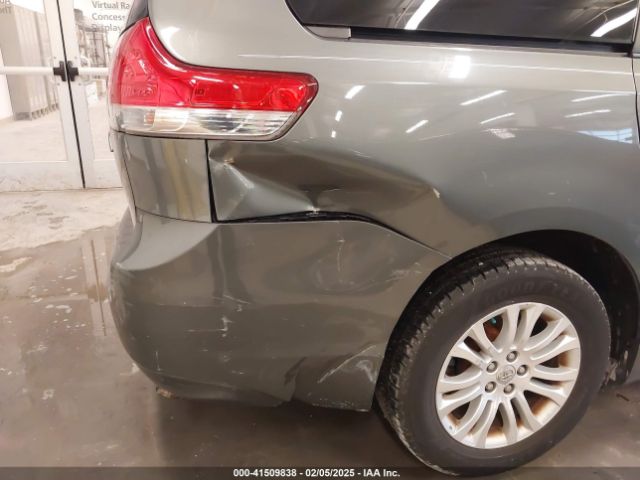 5TDYK3DC2ES476581 Toyota Sienna Xle V6 8 Passenger