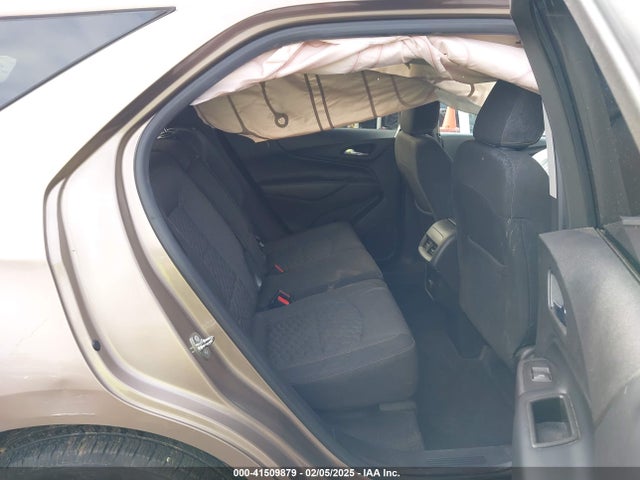3GNAXJEV4JL362788 Chevrolet EQUINOX LT