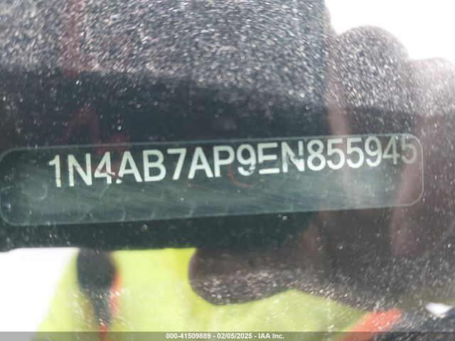 1N4AB7AP9EN855945 Nissan Sentra