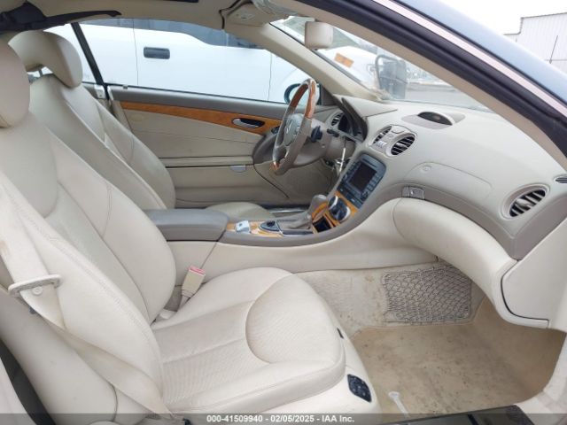 2007 MERCEDES-BENZ SL 550 WDBSK71F57F134135 Photo 4