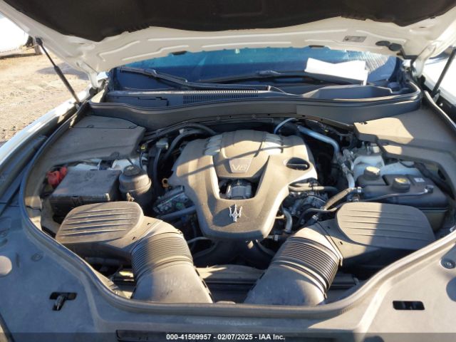 ZN661XUL9HX243859 Maserati Levante