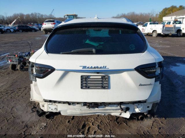 ZN661XUL9HX243859 Maserati Levante