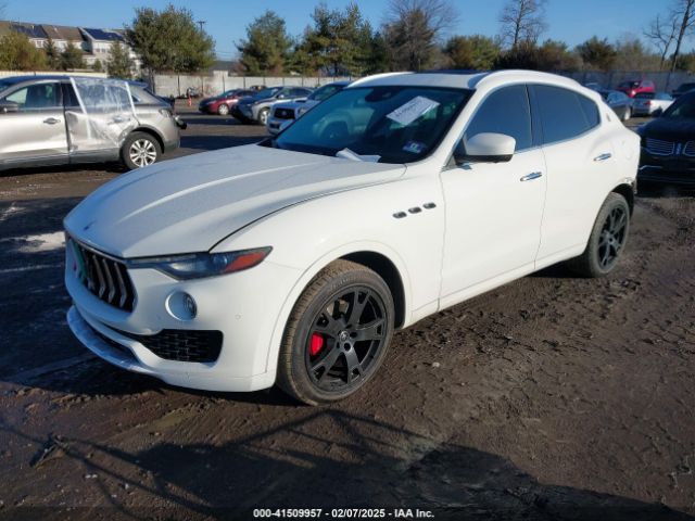 ZN661XUL9HX243859 Maserati Levante