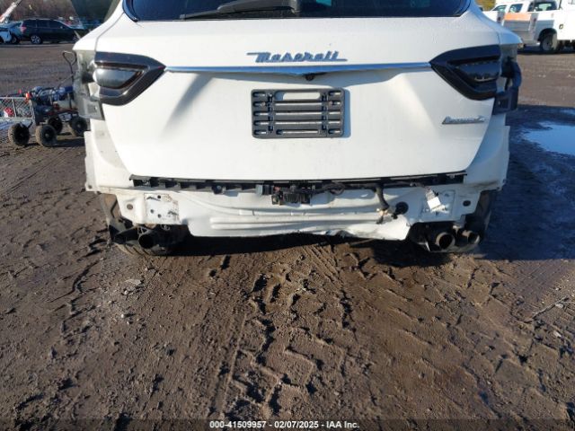 ZN661XUL9HX243859 Maserati Levante