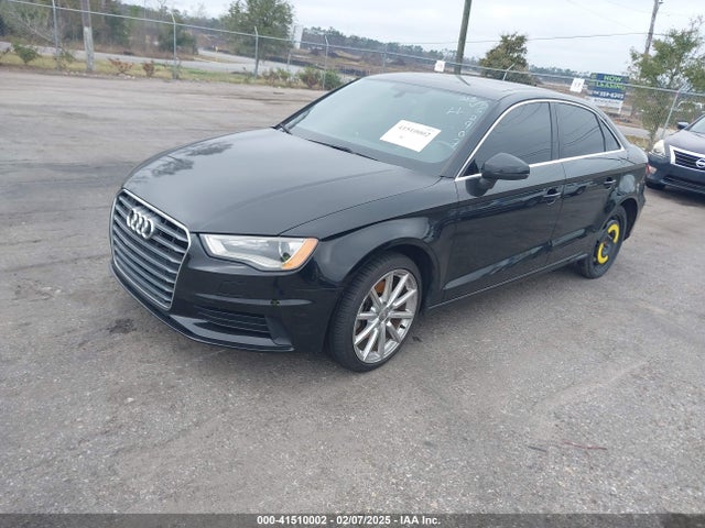 2015 AUDI A3 WAUBFGFF6F1052907 Photo 1