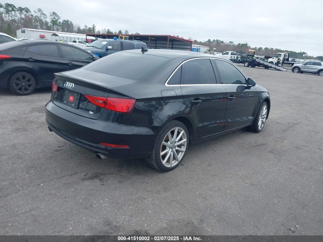 2015 AUDI A3 WAUBFGFF6F1052907 Photo 3