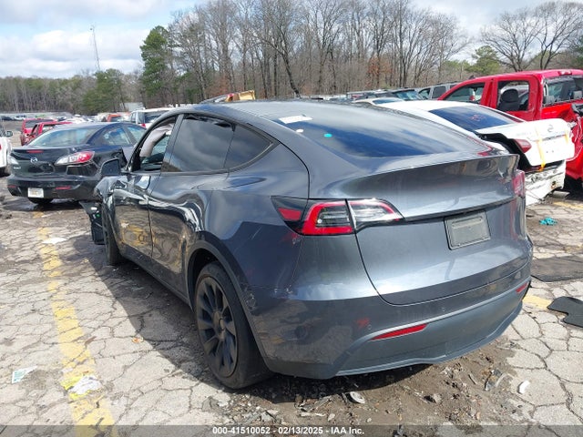2020 TESLA MODEL Y 5YJYGDEE1LF010987 Photo 2