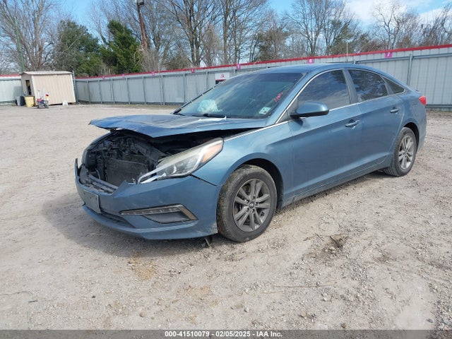 Hyundai SONATA SE 2015 5NPE24AF0FH120788 Image 2