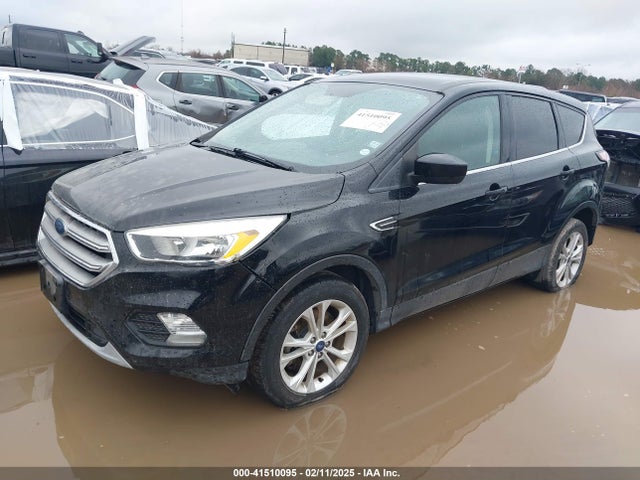 Ford ESCAPE SE 2017 1FMCU0G92HUB67479 Image 2