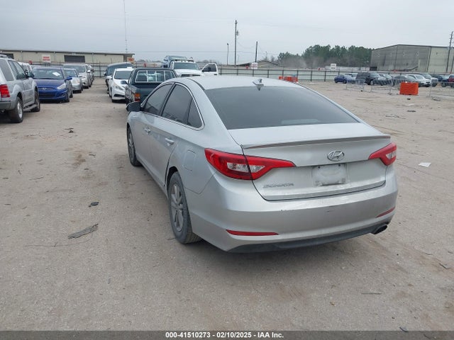 Hyundai Sonata 2017 5NPE24AF3HH559244 Image 3