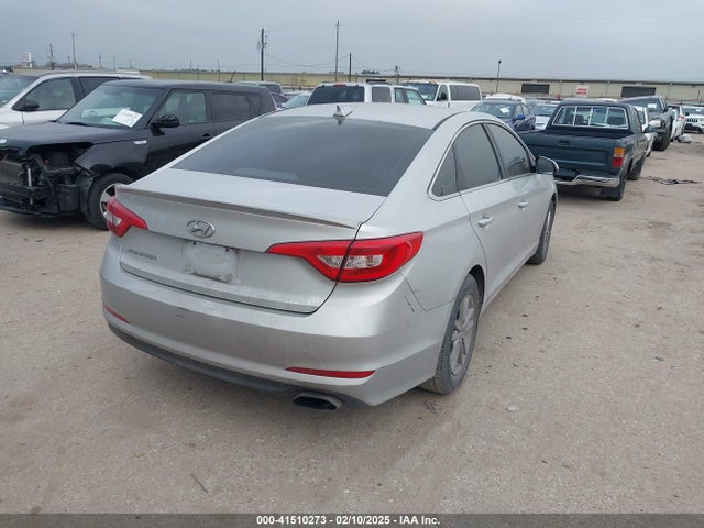 Hyundai Sonata 2017 5NPE24AF3HH559244 Image 4