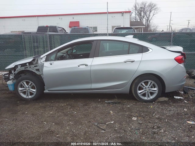 Chevrolet Cruze Lt Auto 2018 1G1BE5SM2J7200032 Image 15