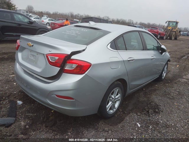 Chevrolet Cruze Lt Auto 2018 1G1BE5SM2J7200032 Image 4