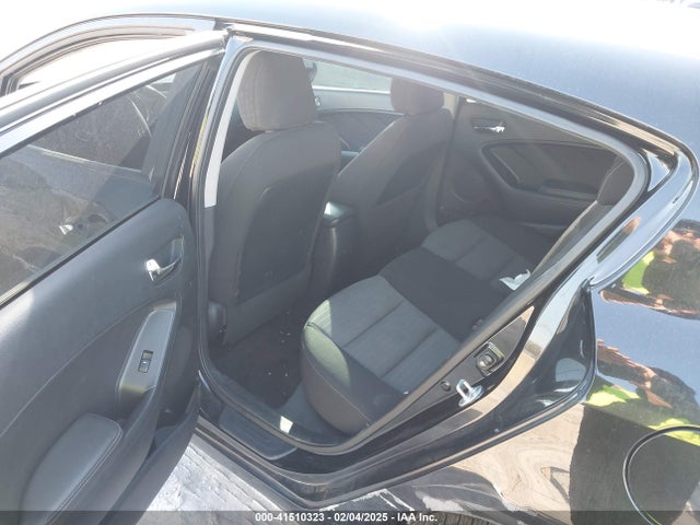 KIA Forte 5-door Lx 2016 KNAFK5A87G5648676 Image 8