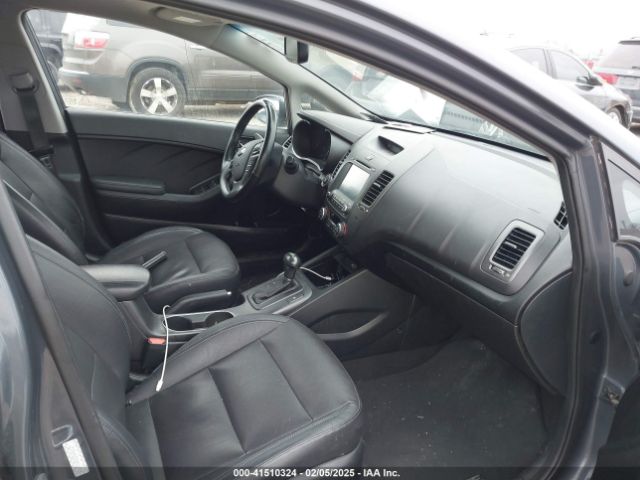 KNAFX5A82G5546137 KIA FORTE EX