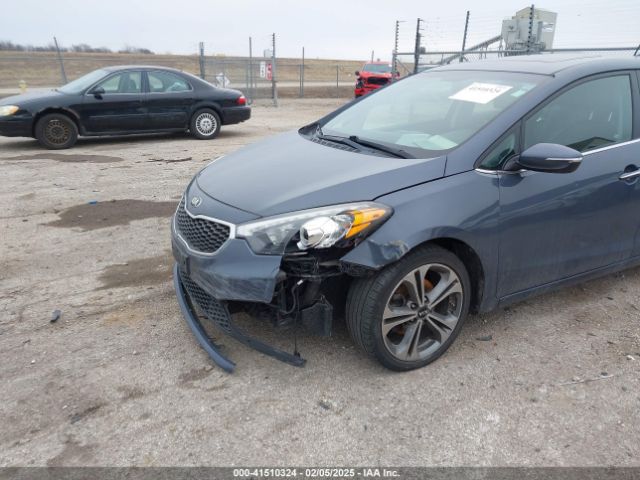 KNAFX5A82G5546137 KIA FORTE EX