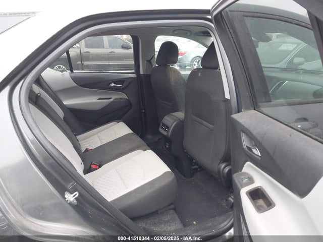 Chevrolet EQUINOX LS 2019 2GNAXHEV9K6285429 Image 8