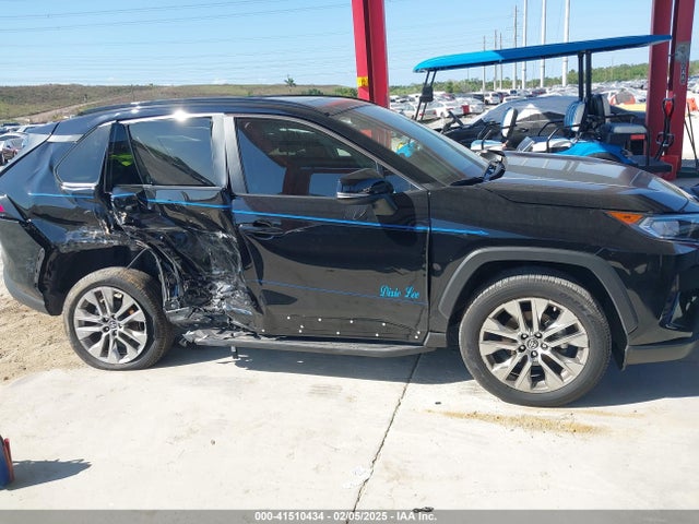 Toyota Rav4 Xle Premium 2019 2T3C1RFVXKW023284 Image 13