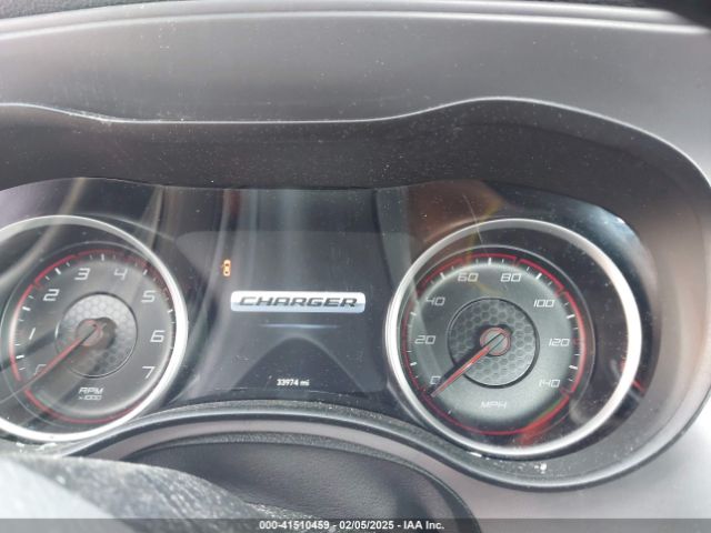 2C3CDXBG9PH595395 Dodge Charger Sxt