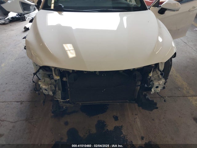 4T1C11BK1NU054269 Toyota Camry Le Awd