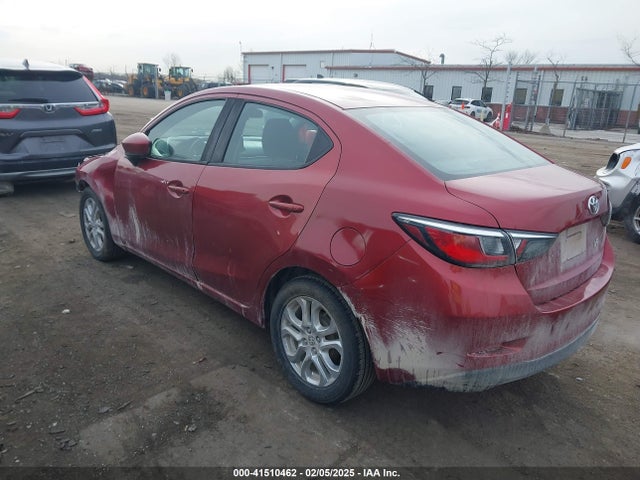 3MYDLBYV5HY186254 Toyota YARIS IA