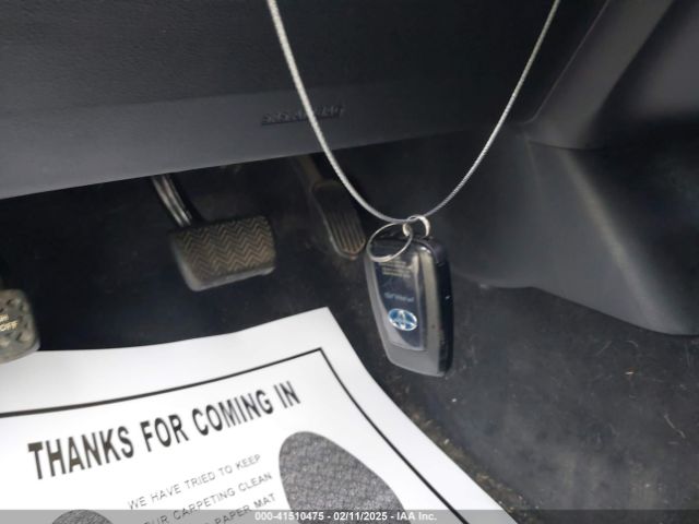 JTDKARFU1J3545368 Toyota Prius Three