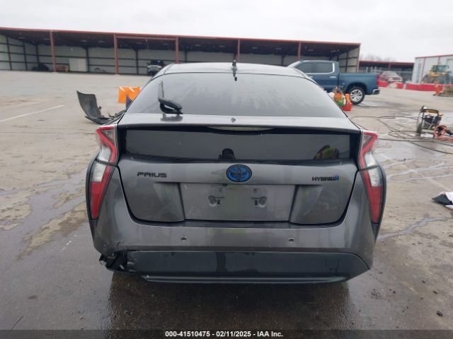 JTDKARFU1J3545368 Toyota Prius Three