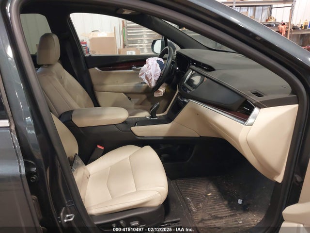 1GYKNDRS0KZ213092 Cadillac XT5 LUXURY