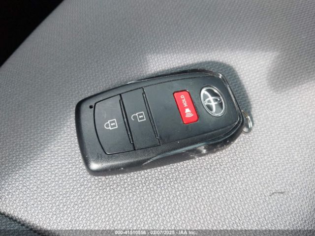 7MUFBABG3RV034910 Toyota Corolla Cross Hybrid S