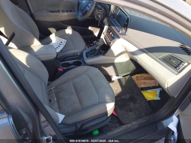 5NPD84LF5JH254910 Hyundai ELANTRA SEL